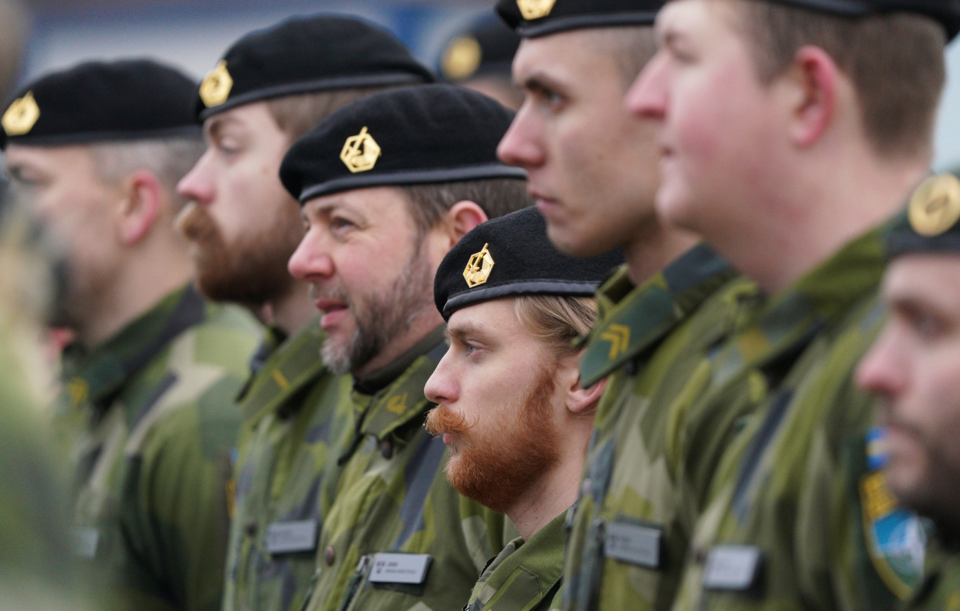 Γυμνάσια προσομοίωσης πολέμου διεξήγαγε η Σουηδία, με τη συμμετοχή της βασιλικής οικογένειας &#8211; Το ανακοίνωσε και στα ρωσικά