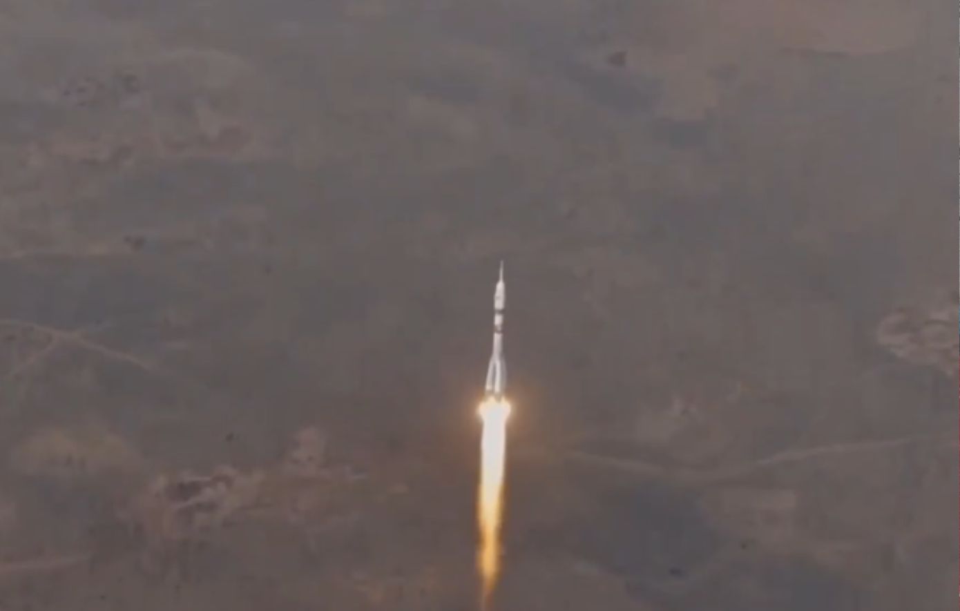 Εκτοξεύτηκε το ρωσικό διαστημόπλοιο Soyuz για τον Διεθνή Διαστημικό Σταθμό &#8211; Δείτε το εντυπωσιακό βίντεο