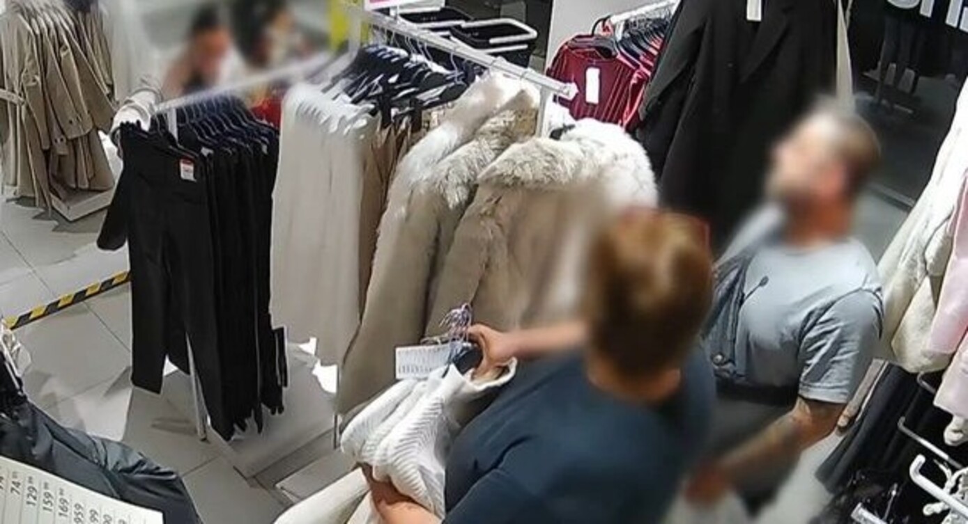 Αποκαλύψεις για τη σπείρα που έκλεβε ρούχα στην Αττική και τα πωλούσε σε μαγαζιά στα Τίρανα &#8211; Βίντεο από τη δράση της