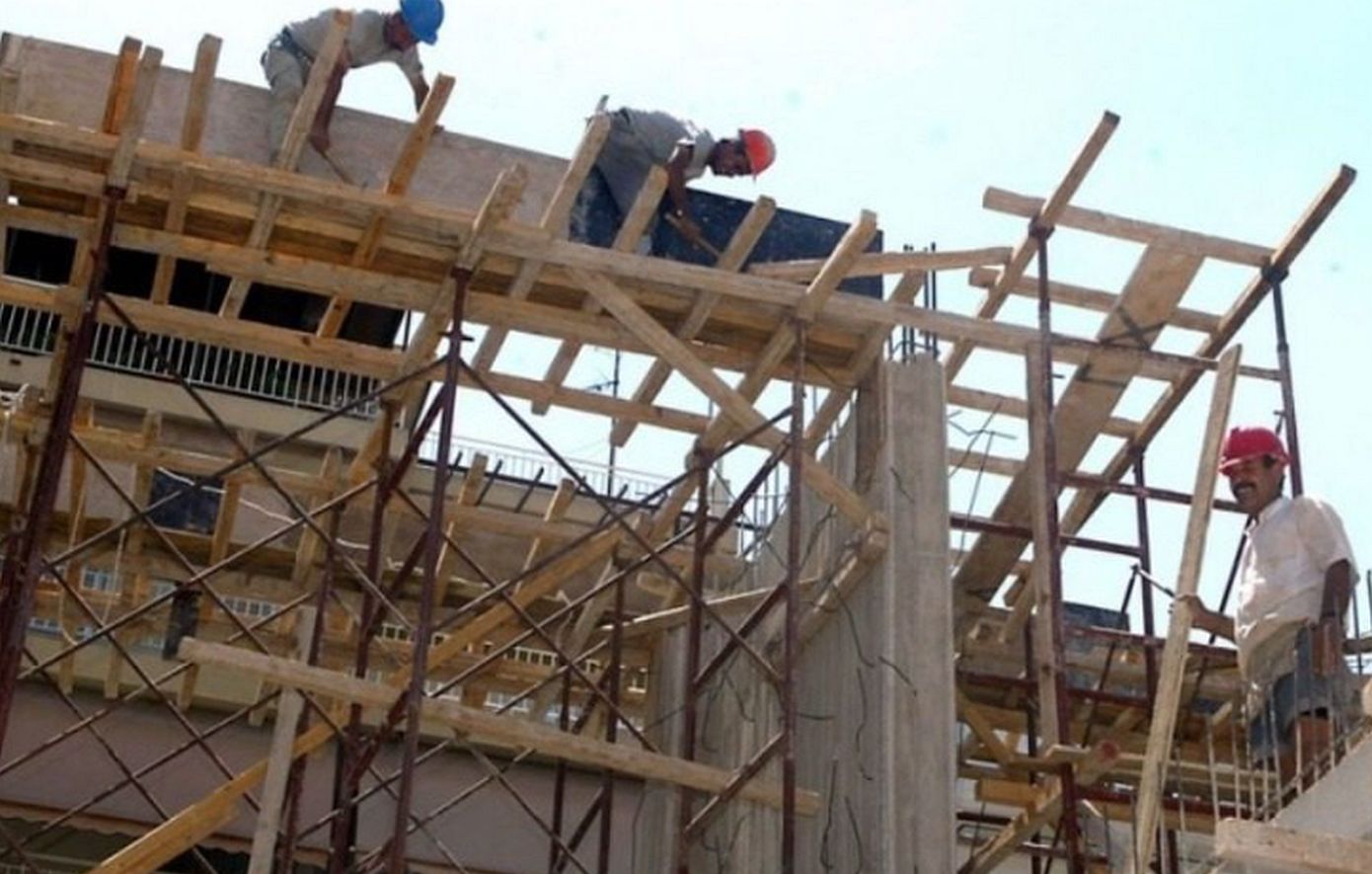 Εργατικό δυστύχημα στη Μυτιλήνη: Άνδρας 45 ετών έπεσε από στέγη κατοικίας