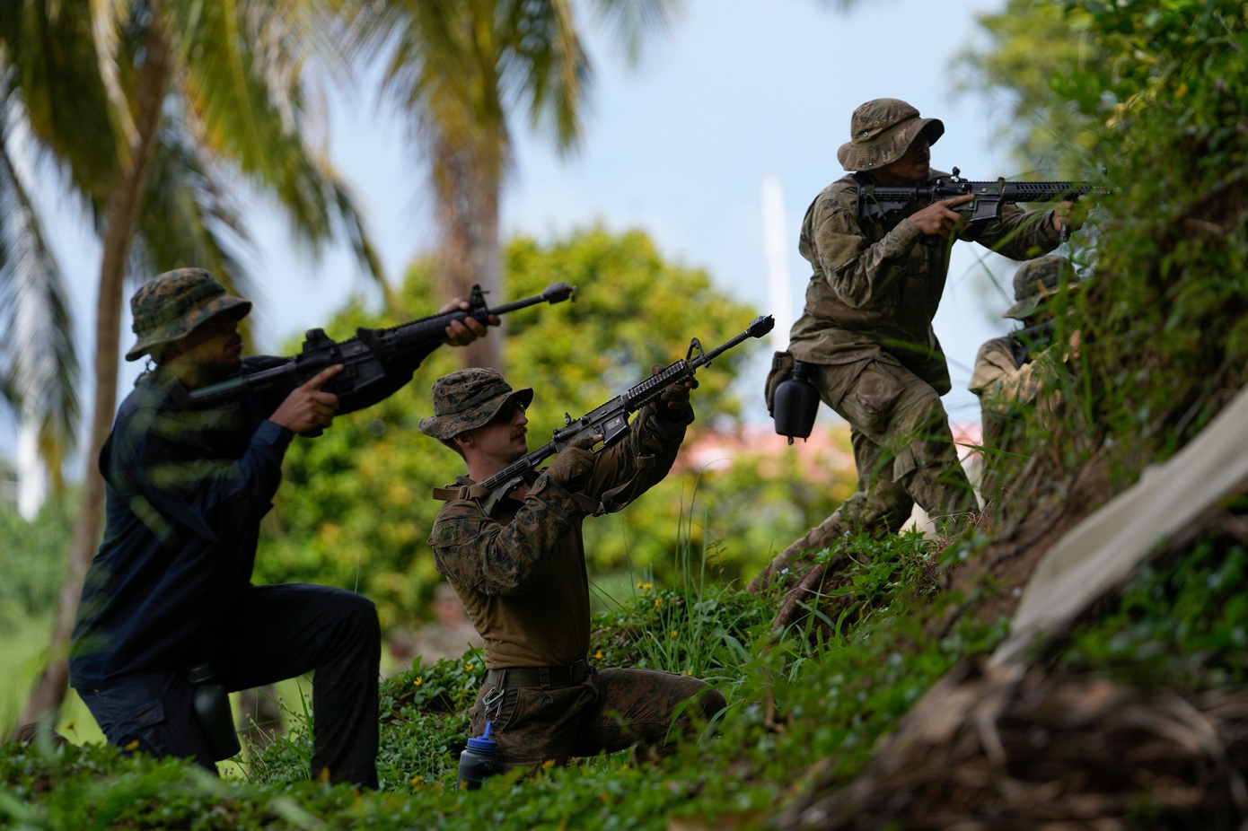 Σε αυξημένη επιφυλακή ο στρατός του Τρινιντάντ και Τομπάγκο εν μέσω εντάσεων μεταξύ ΗΠΑ και Βενεζουέλας