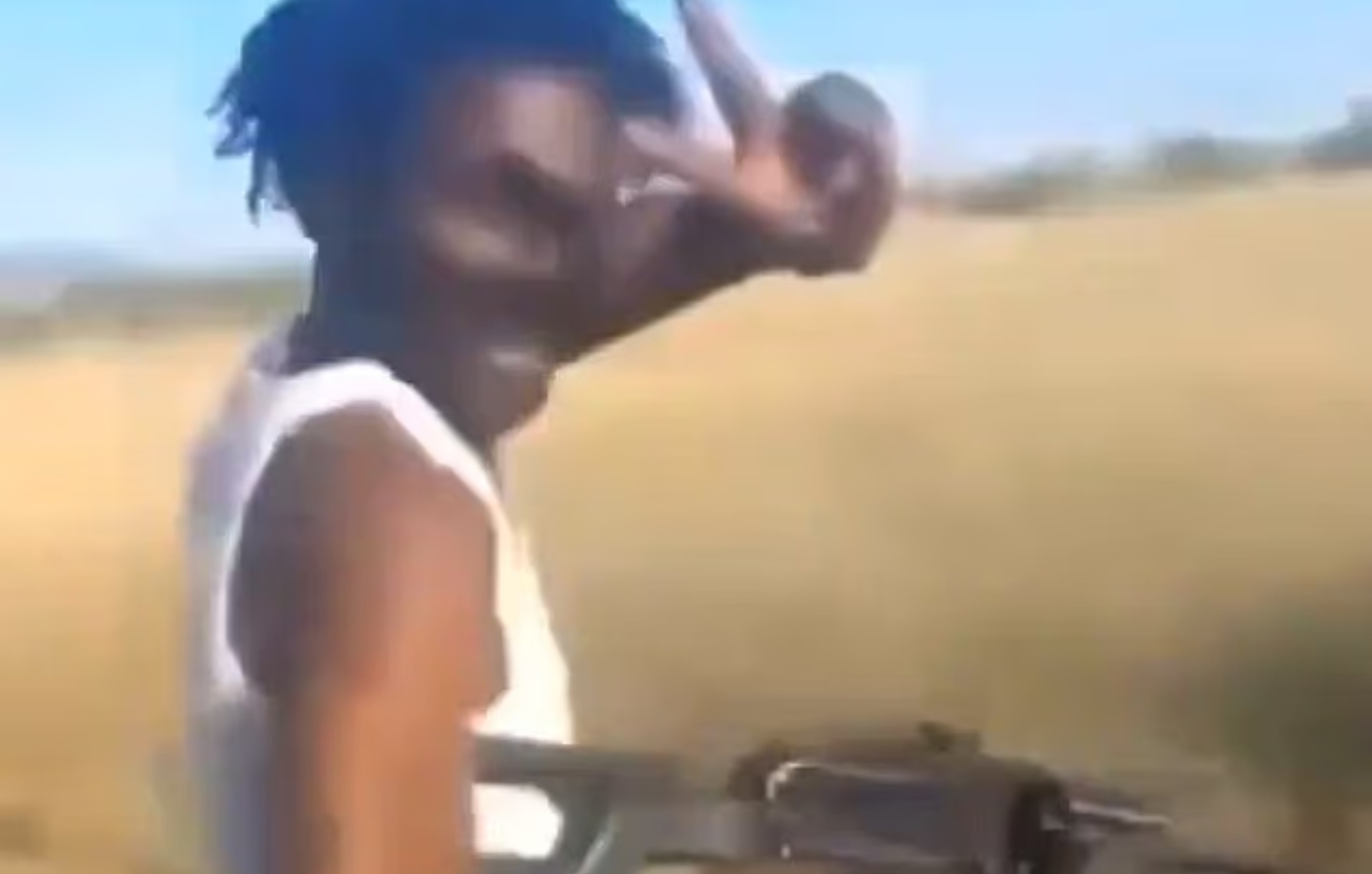 Απίστευτη φρίκη από τις σφαγές στο Σουδάν &#8211; Αντάρτες σκοτώνουν αθώους πολίτες γελώντας