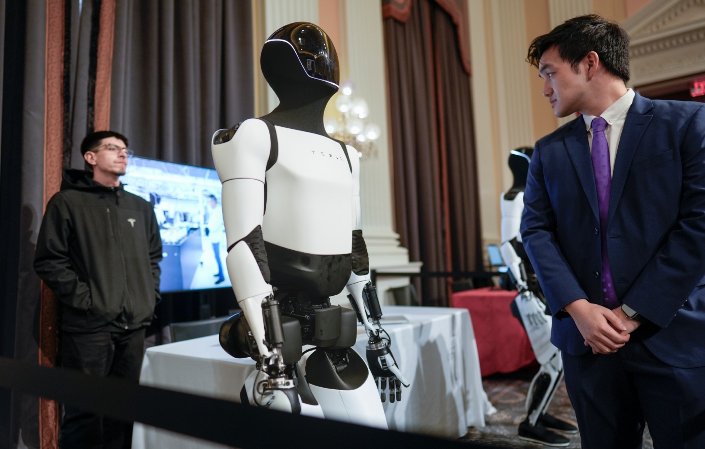 «Το 2026 θα είναι η πιο δύσκολη χρονιά της ζωής σας»: Η Tesla προειδοποιεί τους υπαλλήλους σε ομάδες τεχνητής νοημοσύνης