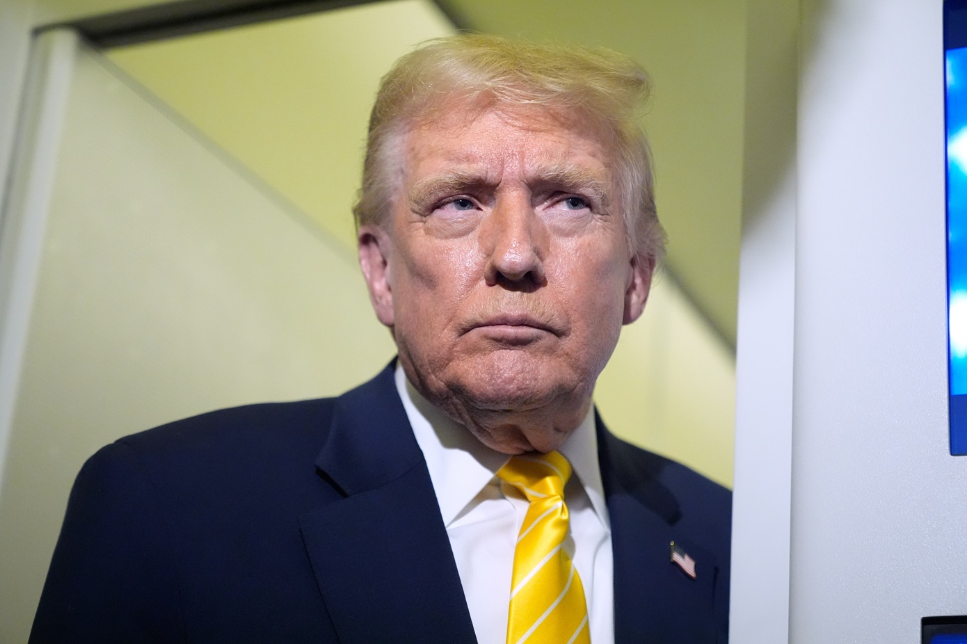 Ντόναλντ Τραμπ: «Θα κάνουμε πυρηνικές δοκιμές, όπως κάνουν κι άλλες χώρες»