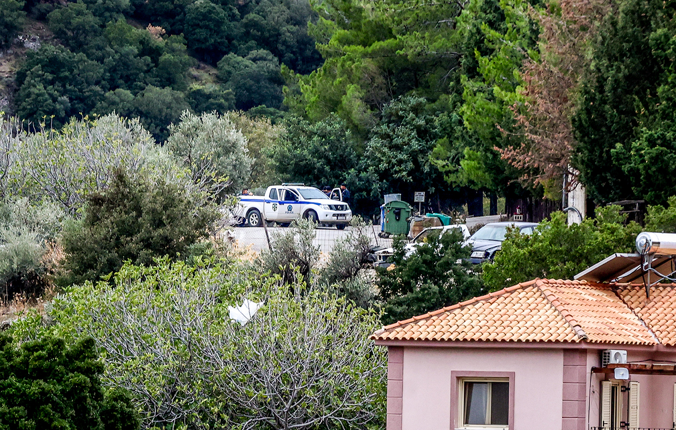 Ο αδερφός της 56χρονης που έπεσε νεκρή στα Βορίζια περιγράφει το μακελειό: «Δεν έπρεπε η αστυνομία να το αφήσει να συμβεί»