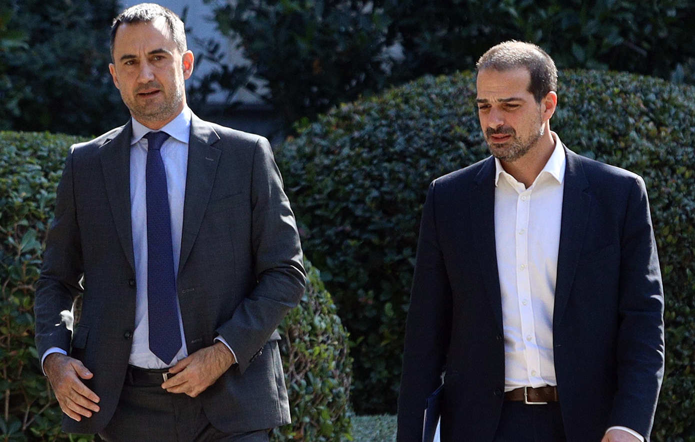 Ντόμινο εξελίξεων στην Κεντροαριστερά: Η παραίτηση Χαρίτση από την ηγεσία της Νέας Αριστεράς και οι εσωκομματικές ανακατατάξεις