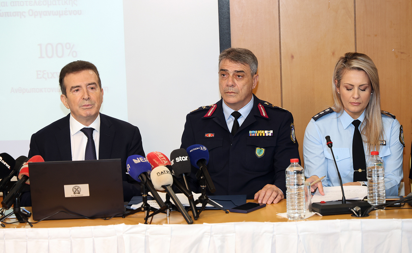 Αυτά είναι τα νέα μέτρα για την οπλοκατοχή &#8211; Οι ανακοινώσεις Χρυσοχοΐδη από την Κρήτη: «Δεν θα κάνουν κουμάντο στο νησί οι τοπικές μαφίες και οι νταήδες»