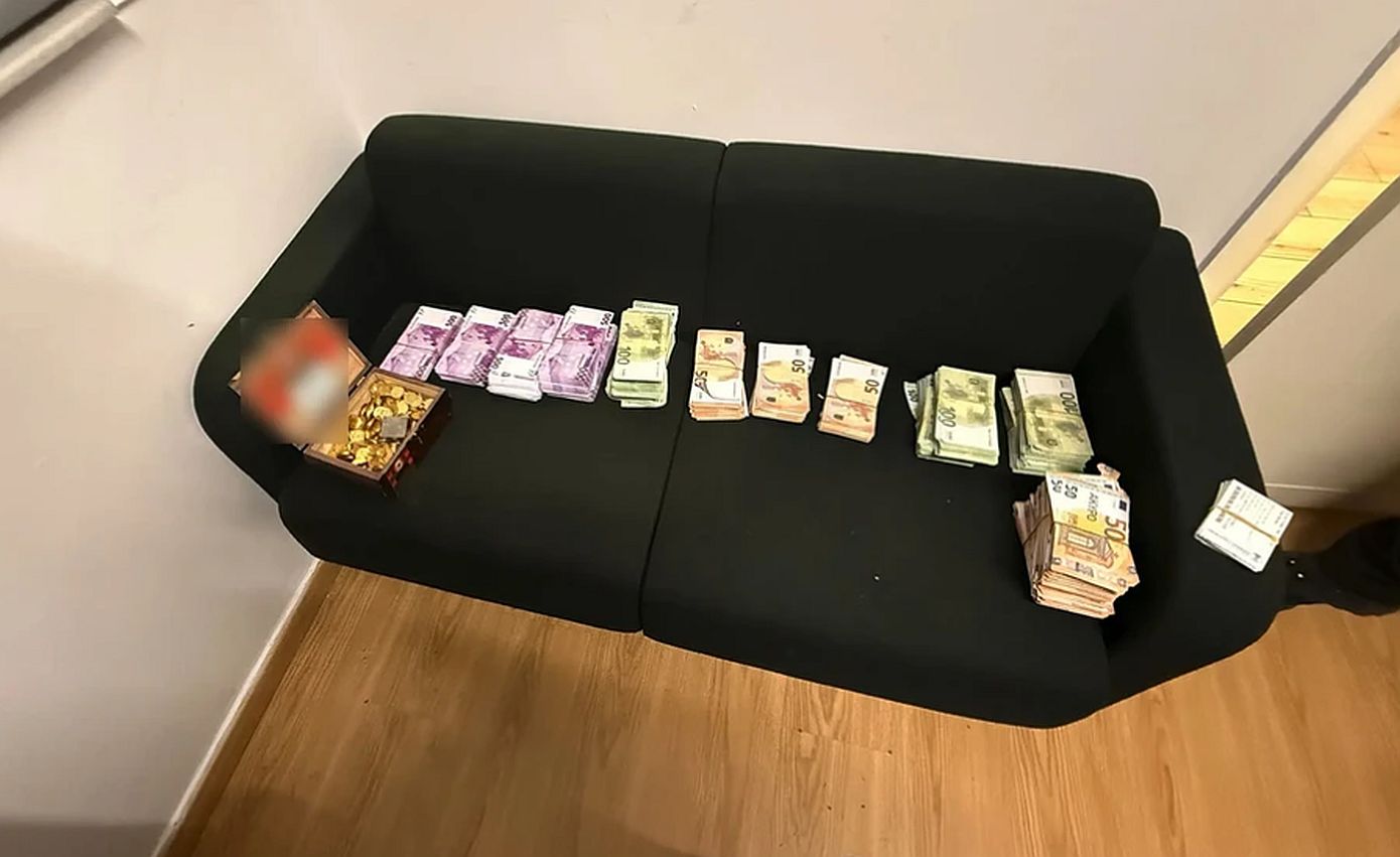 Νέες αποκαλύψεις για το κύκλωμα του γνωστού επιχειρηματία &#8211; Οι κυνικοί διάλογοι και οι κομπίνες με τις ψεύτικες ράβδους χρυσού