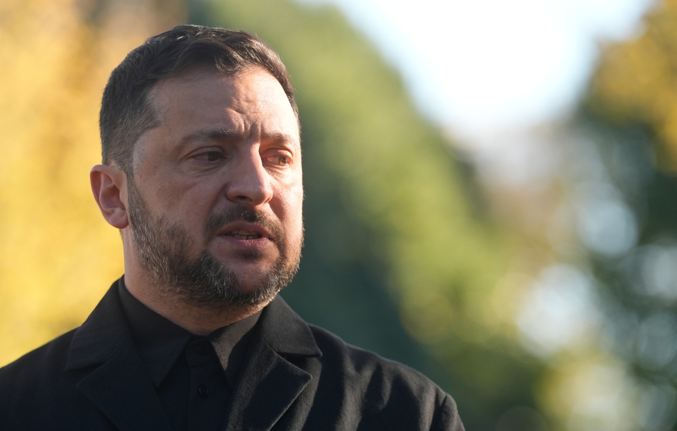 Ζελένσκι: Η Ουκρανία βρίσκεται μπροστά σε δίλημμα – Είτε θα χάσουμε την αξιοπρέπειά μας, είτε τον βασικό εταίρο μας