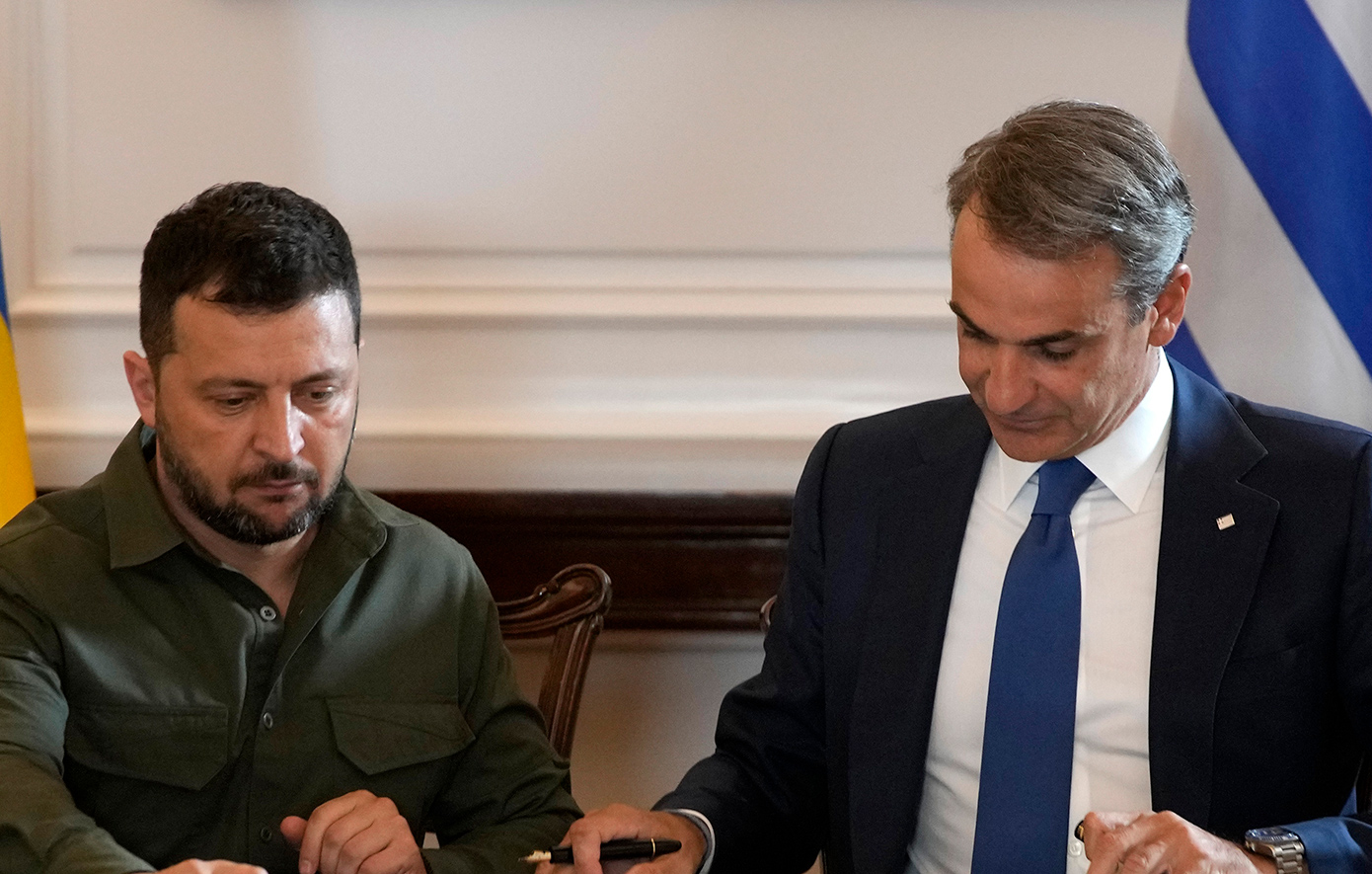 Την Κυριακή στην Αθήνα ο Ζελένσκι &#8211; Θα συναντηθεί με τον Κυριάκο Μητσοτάκη και τον Κωνσταντίνο Τασούλα