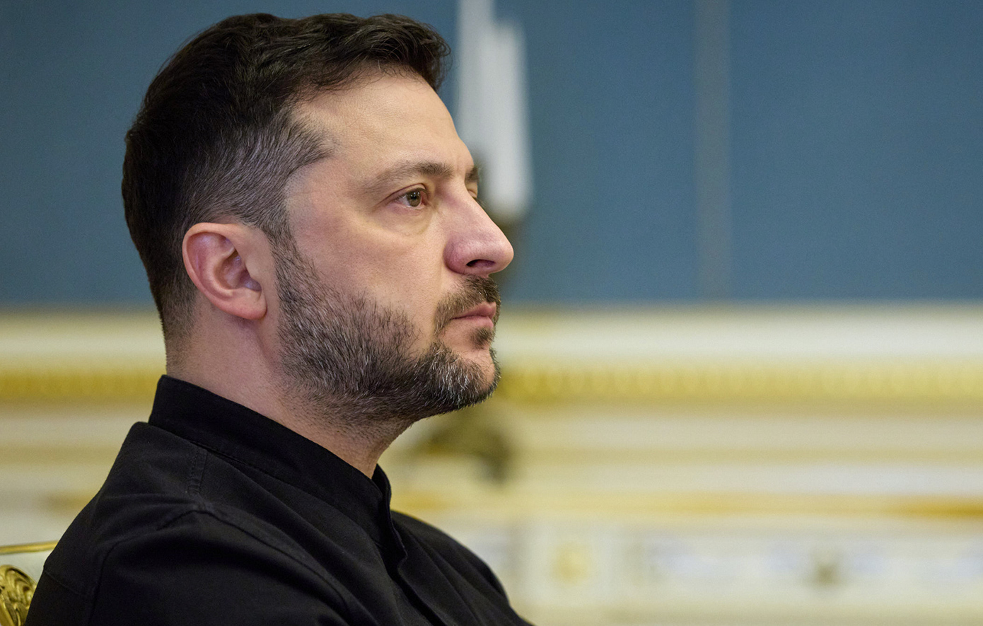 Τα ουκρανικά στρατεύματα που μάχονται στην επαρχία Ζαπορίζια επισκέφθηκε ο Ζελένσκι