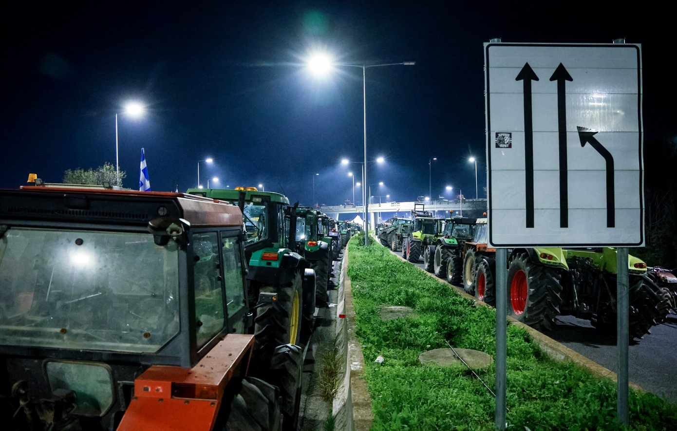 Με αγροτικά μπλόκα και κίνηση η έξοδος για τα Χριστούγεννα &#8211; Τι σχεδιάζεται