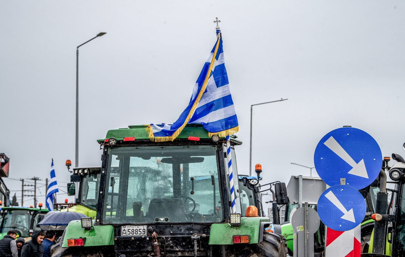 Ενισχύουν τα μπλόκα σε Ορμένιο και Κήπους οι αγρότες &#8211; Κλειστή η Υψηλή Γέφυρα Χαλκίδας