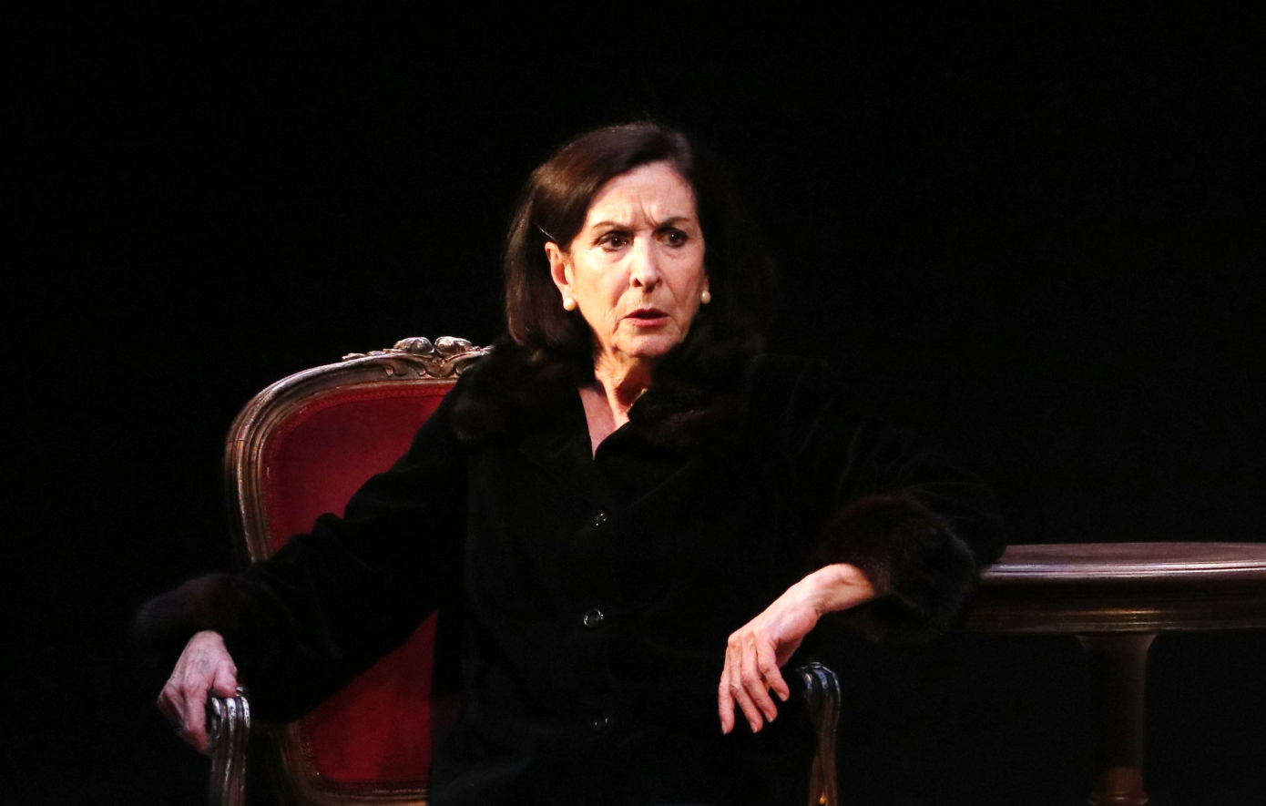 Νένα Μεντή: «Σκέφτηκα να αυτοκτονήσω, τι κάθομαι εδώ πέρα» – Η απώλεια που τη γονάτισε