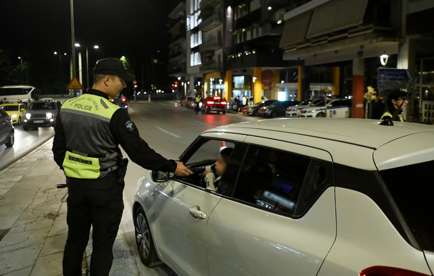 Λαμία: Στο αυτόφωρο 34χρονος που οδηγούσε μεθυσμένος