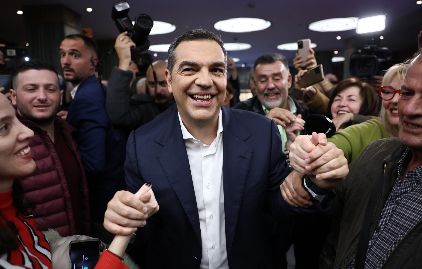 «Ενορχηστρωτές της αισχροκέρδειας»: Σκληρή απάντηση από συνεργάτες Αλέξη Τσίπρα στην κυβέρνηση για τις τράπεζες