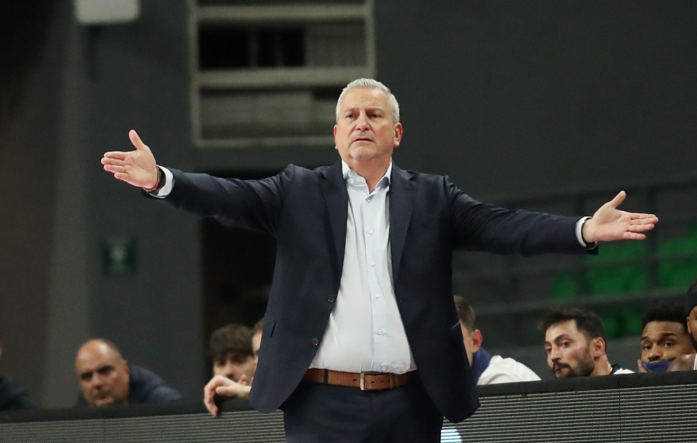 Ζούρος για τη συντριβή του Πανιωνίου από τον Παναθηναϊκό: Η απόλυτη ξεφτίλα