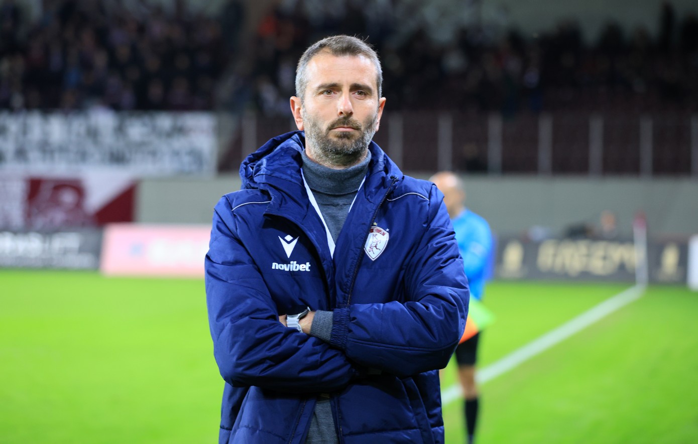 ΑΕΛ: Τέλος ο Μαλεζάς, φαβορί ο Παντελίδης