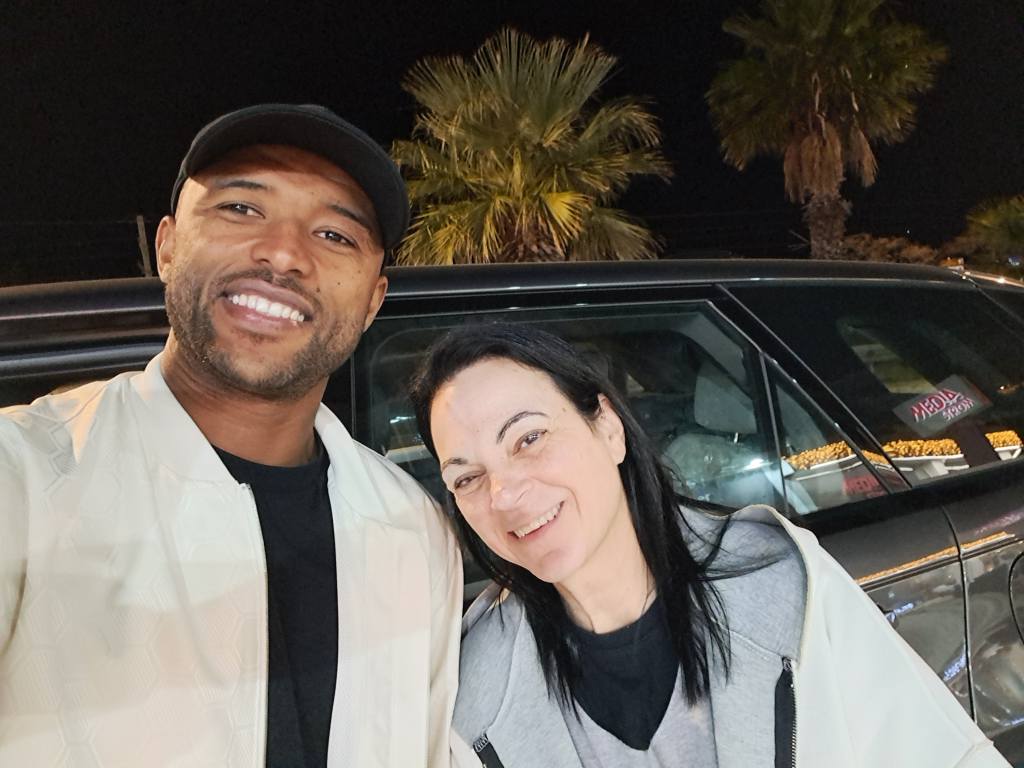 Ο Ελ Κααμπί προκάλεσε ελαφρύ τροχαίο και η ευγένειά του «σκλάβωσε» την οδηγό του άλλου οχήματος &#8211; Έβγαλαν και selfie