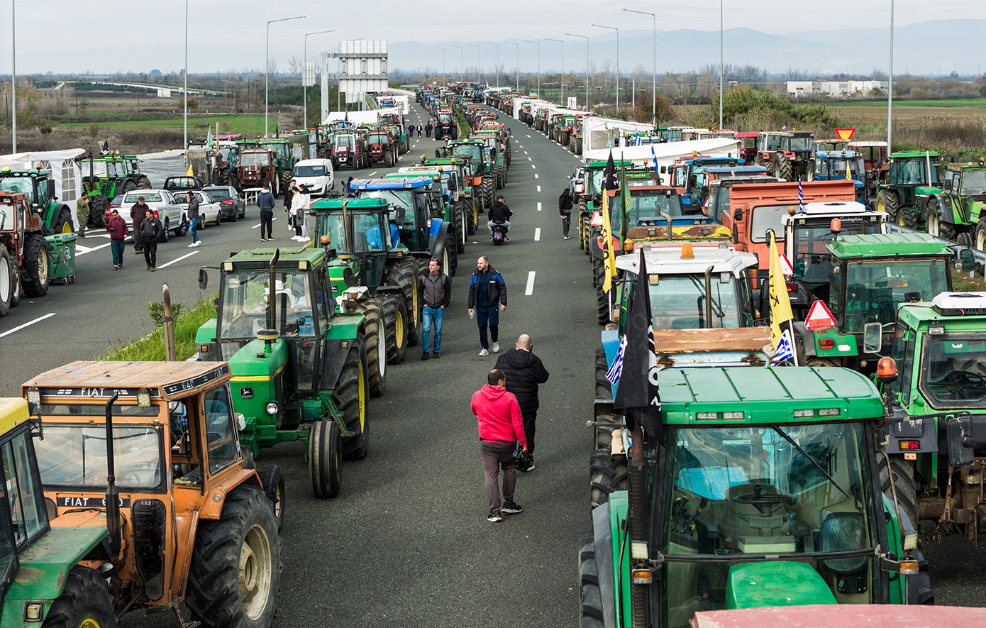 Γιατί οι κρατικές ενισχύσεις καθυστερούν να δοθούν σε όλους τους αγρότες