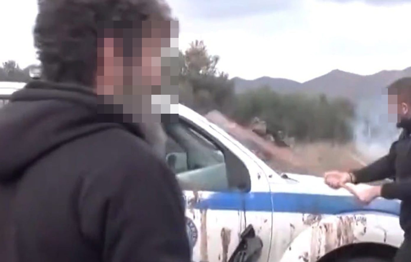 Σύμφωνα με πληροφορίες από την ΕΛΑΣ Όλοι αυτοί στο αεροδρόμιο Κρήτης ταυτοποιήθηκαν και πάνε για εγκληματική οργάνωση. Όσοι έσπασαν περίφραξη αεροδρομίου και περιπολικά έχουν ταυτοποιηθεί