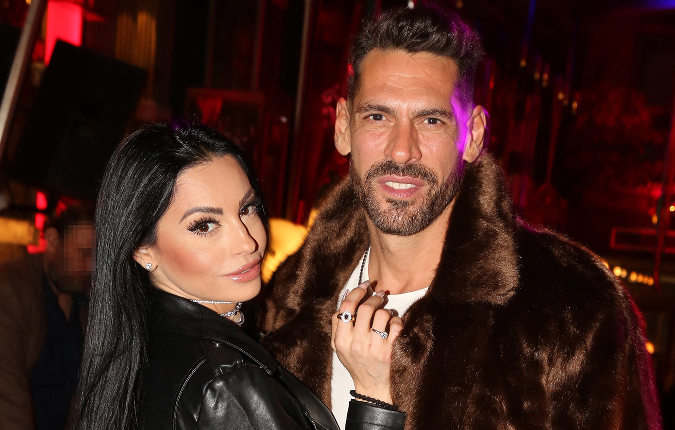 Δήμητρα Αλεξανδράκη: «Έχω κάνει κάτι με τον Γιάννη Σπαλιάρα, έχει κρυφές χάρες ο κερατάς»