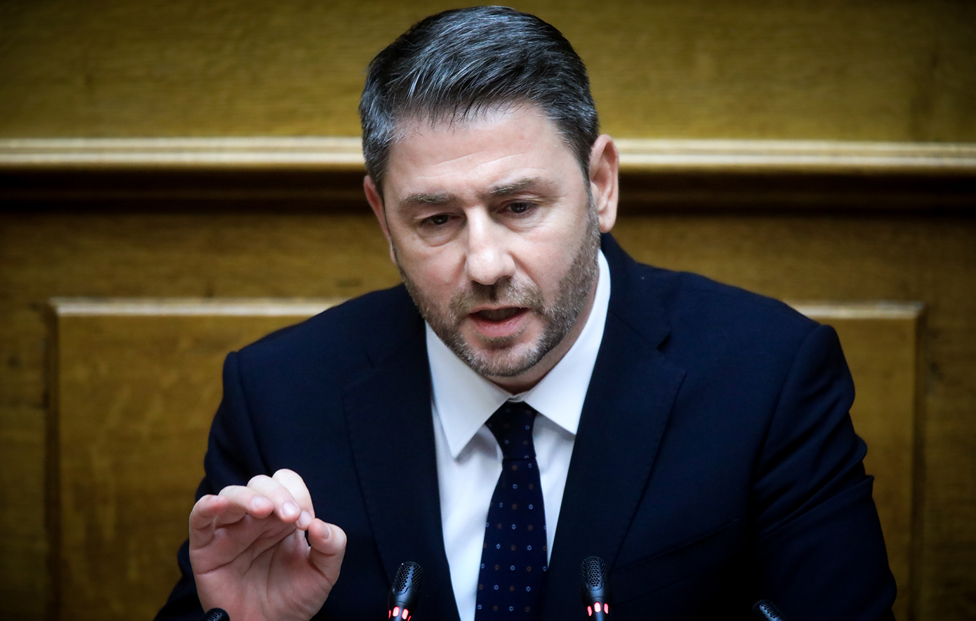 Ανδρουλάκης στη Βουλή: Ο Μητσοτάκης μετέτρεψε τη Βουλή σε πλυντήριο ευθυνών για τους υπουργούς του