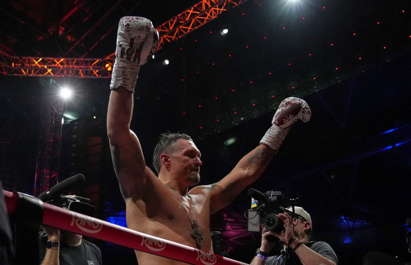 Η Ρωσία κατέσχεσε περιουσιακά στοιχεία του παγκόσμιου πρωταθλητή Πυγμαχίας, Ολεξάντρ Ούσικ