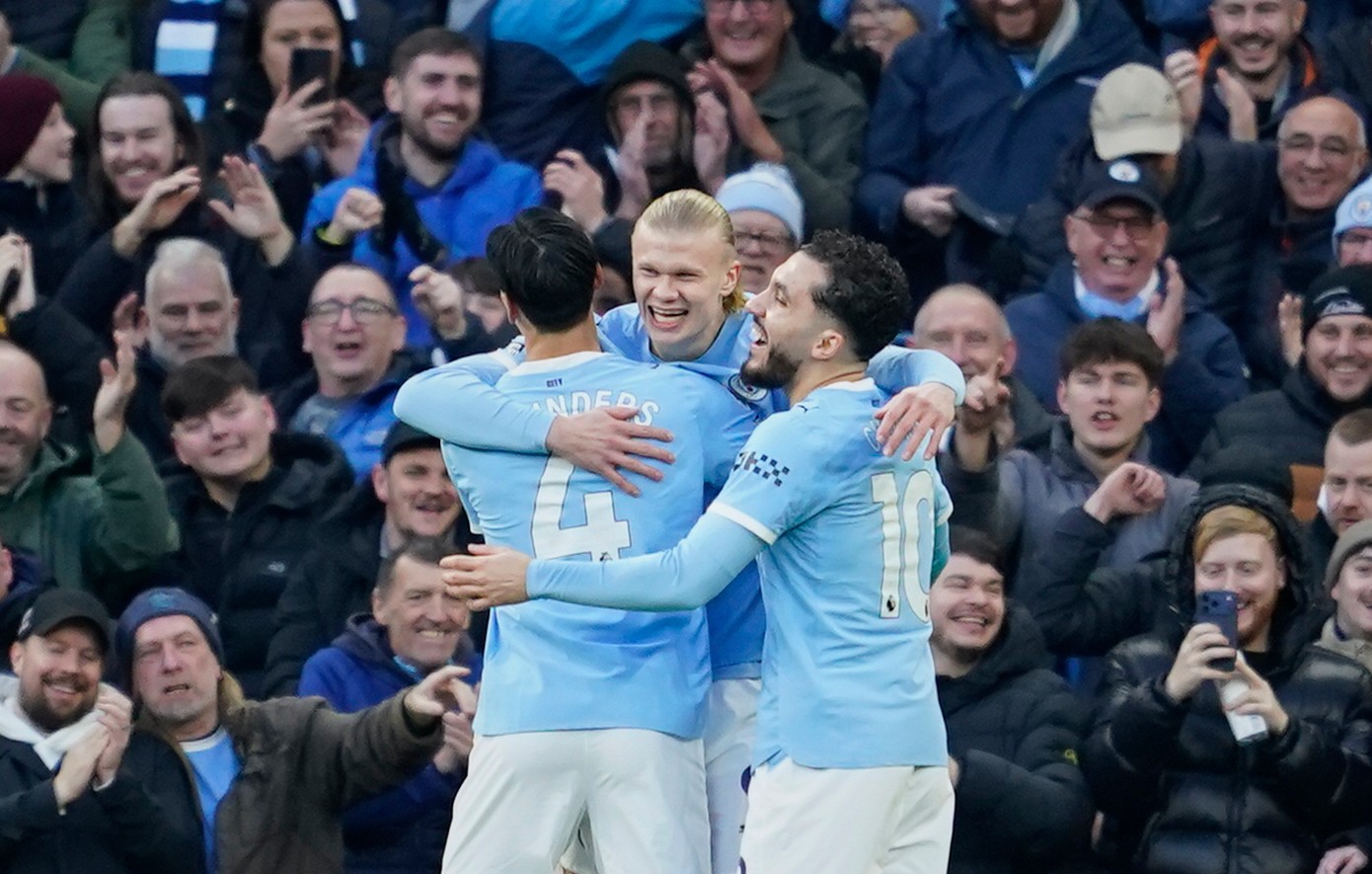 Premier League: Ανέβηκε στην 1η θέση η Μάντσεστερ Σίτι και περιμένει