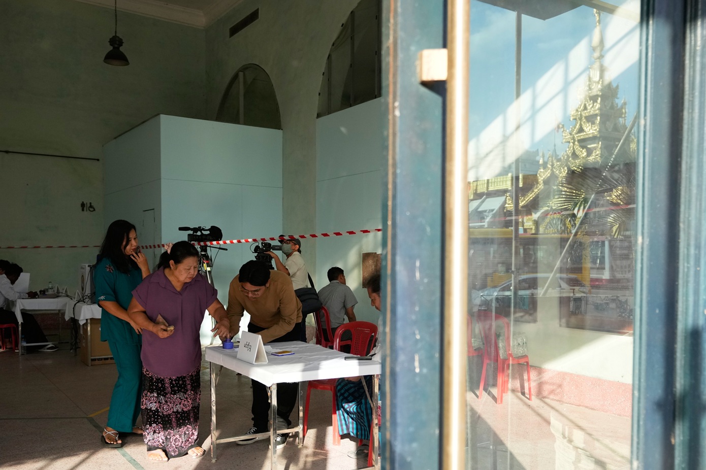 Bουλευτικές εκλογές στη Μιανμάρ, οι πρώτες μετά το στρατιωτικό πραξικόπημα &#8211; Παρωδία τις χαρακτηρίζει η διεθνείς κοινότητα