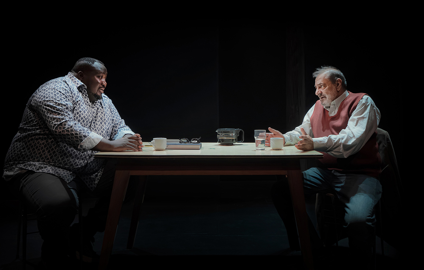 Άσπρο Μαύρο