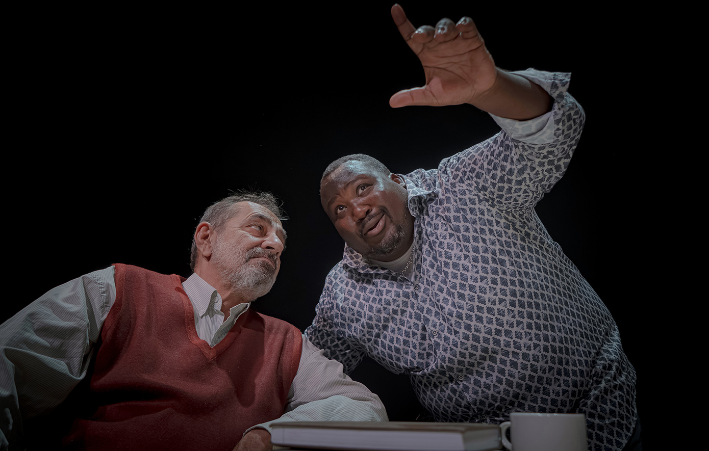 Άσπρο Μαύρο