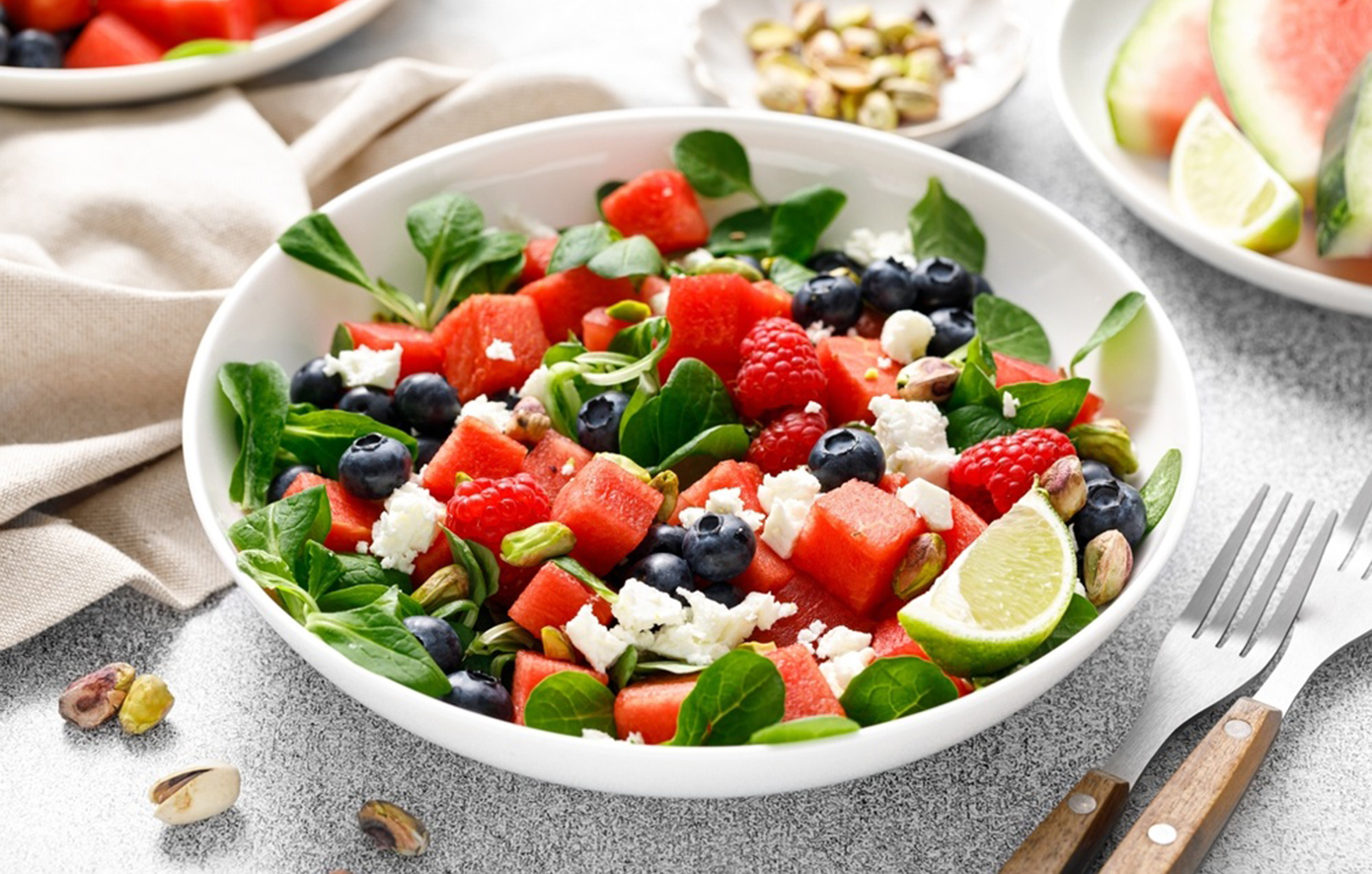 Clean Mediterranean Diet: Η νέα εκδοχή της μεσογειακής διατροφής που κάνει θραύση