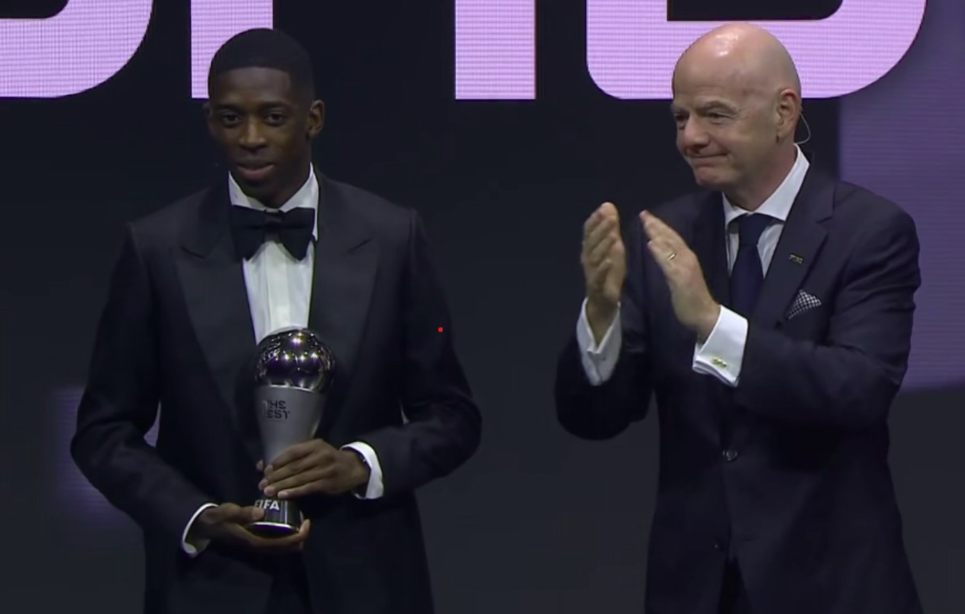 FIFA The Best: Ο Ντεμπελέ καλύτερος παίκτης του 2025 &#8211; Σάρωσε η Παρί Σεν Ζερμέν στην 11άδα