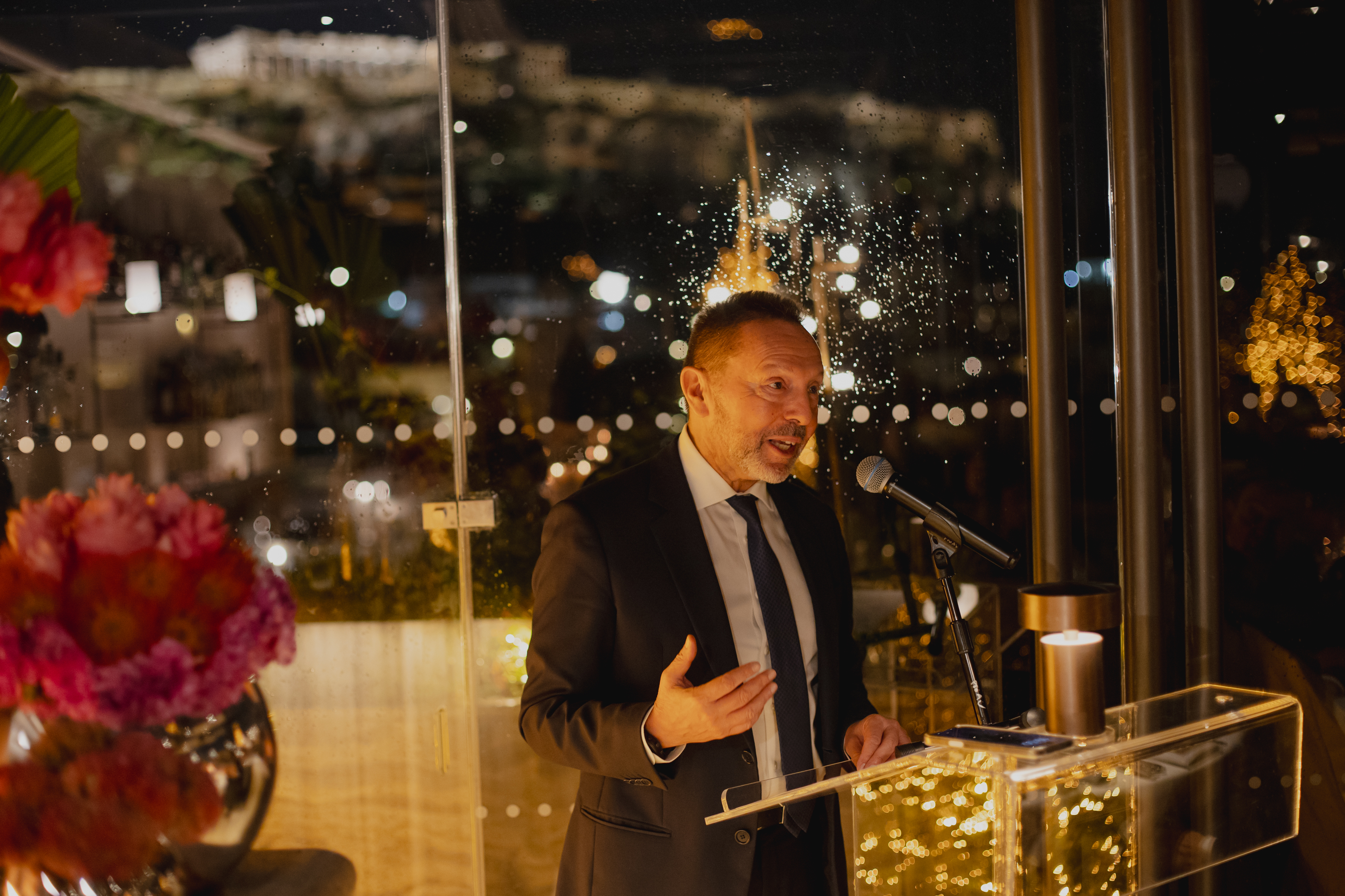 Μήνυμα αισιοδοξίας για τις προοπτικές του ελληνικού τουρισμού από τον Διοικητή της Τράπεζας της Ελλάδος