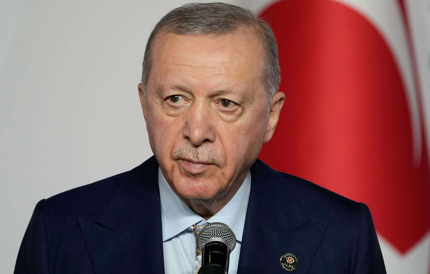 Ταγίπ Ερντογάν: «Ζούμε ελεύθεροι 1000 χρόνια – Δεν υποκύπτουμε σε απειλές»