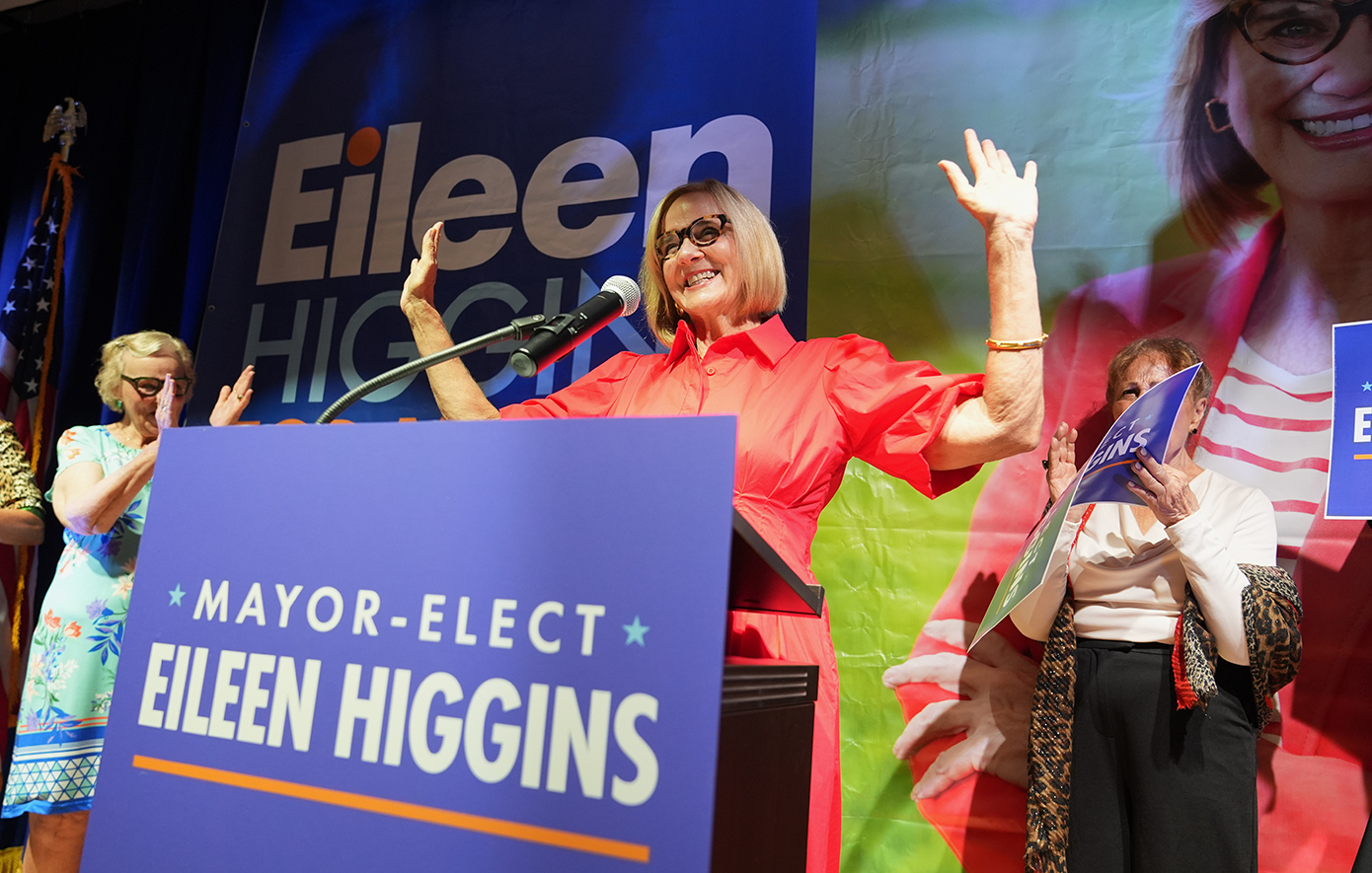 Οι Δημοκρατικοί επικρατούν στον δήμο του Μαϊάμι για πρώτη φορά έπειτα από 28 χρόνια &#8211; Εντυπωσιακό ποσοστό για την Αϊλίν Χίγκινς