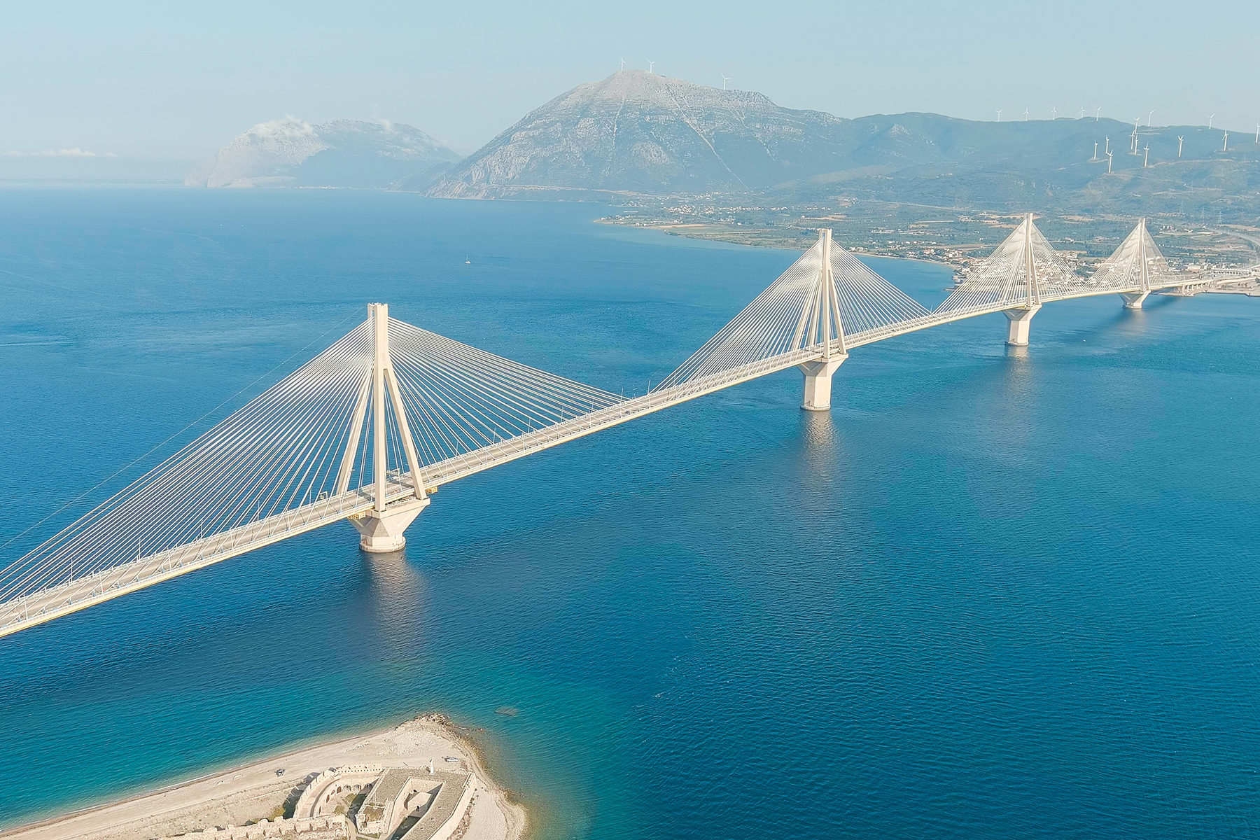 Ισχυρά οικονομικά μεγέθη και μεγάλα έργα