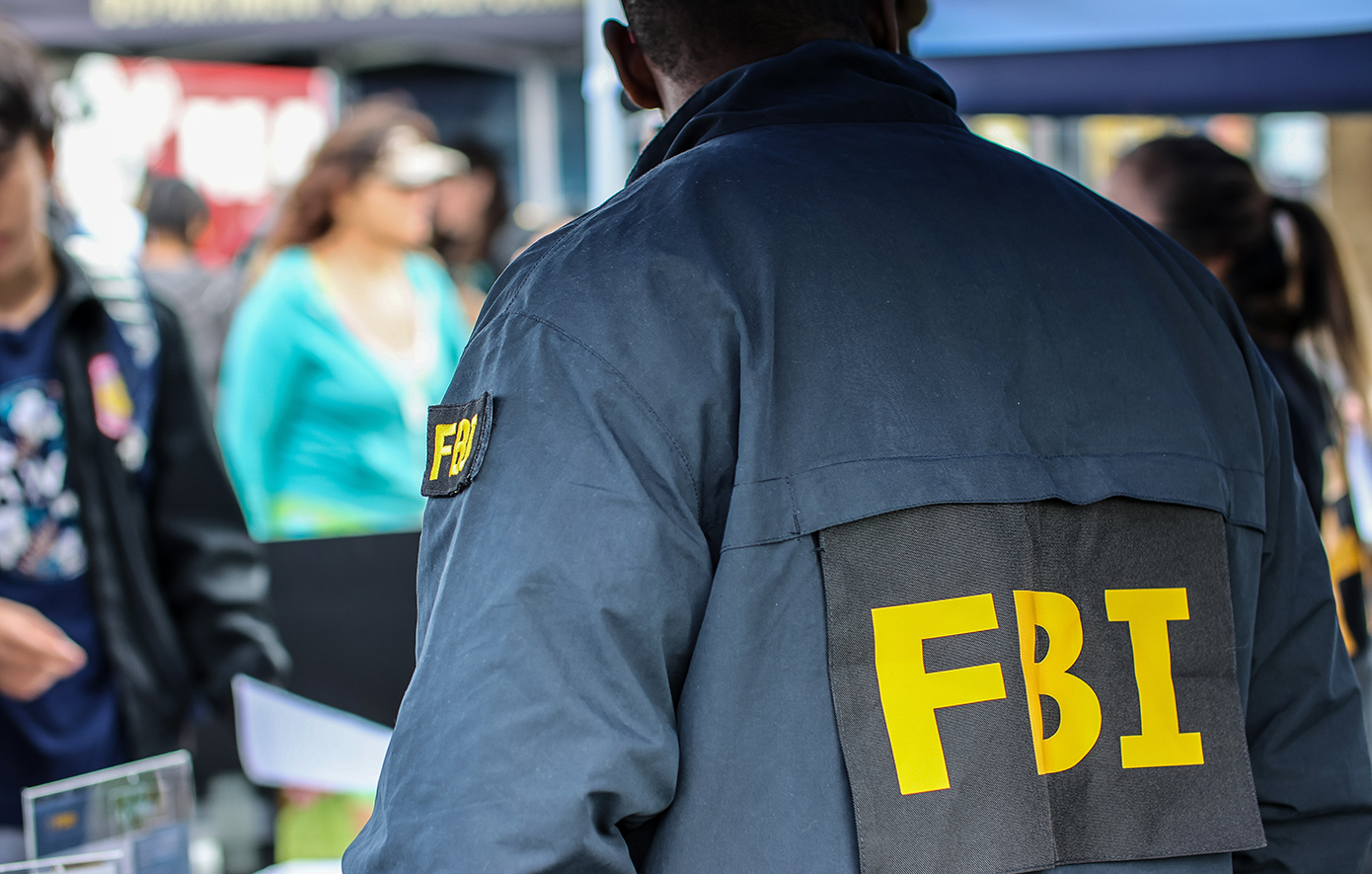 Το FBI απέτρεψε βομβιστική επίθεση την παραμονή της Πρωτοχρονιάς στο Λος Άντζελες – Πέντε συλλήψεις για σχέδιο συντονισμένων χτυπημάτων