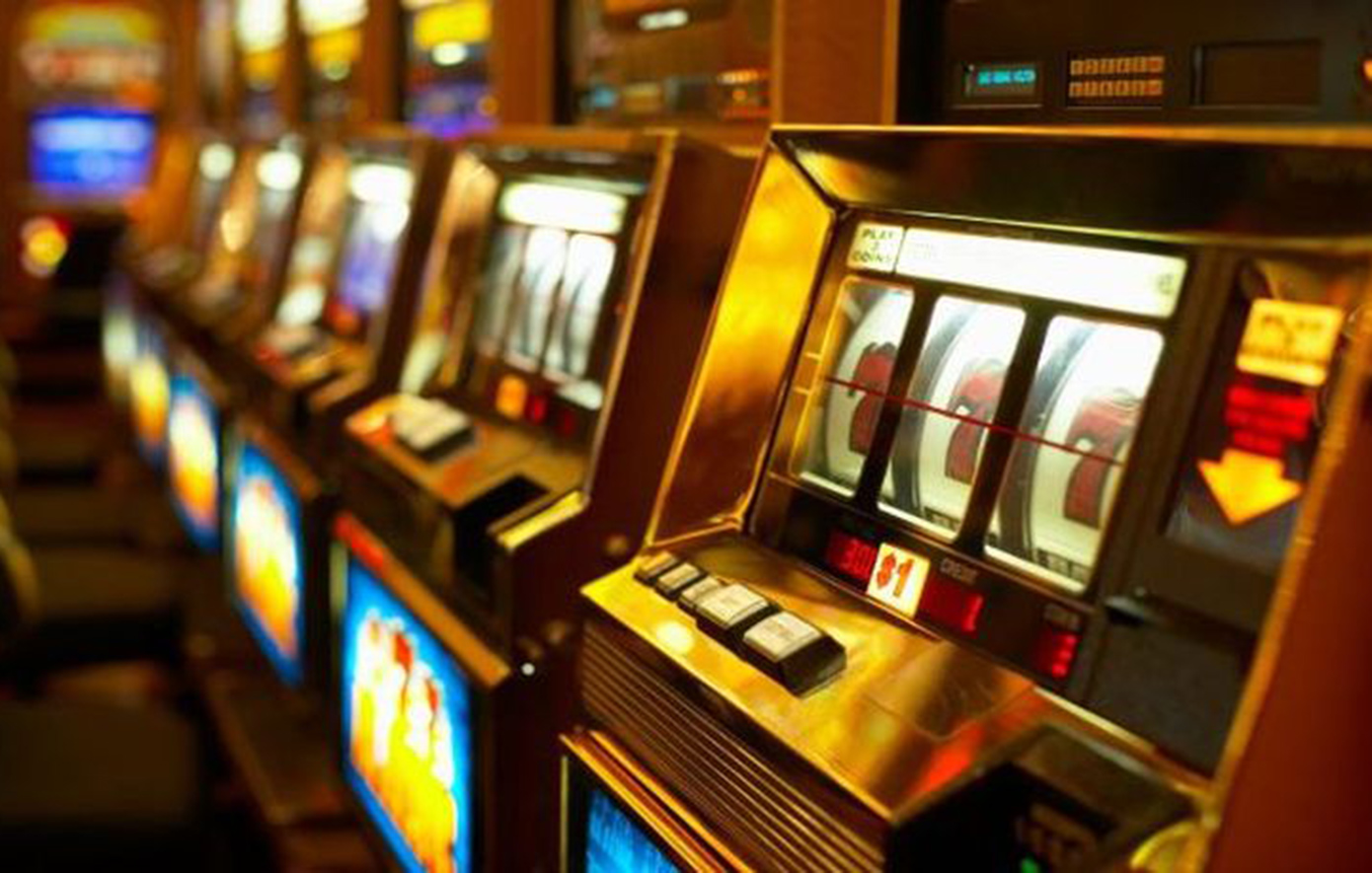 Συνελήφθη ο υπεύθυνος σε κατάστημα στο Κερατσίνι όπου λειτουργούσαν παράνομα «φρουτάκια»