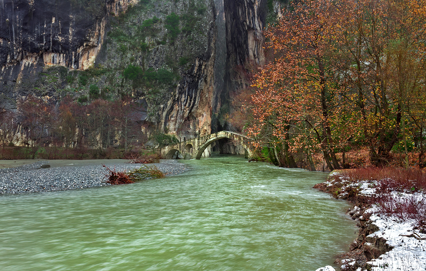 Σκηνικό άγριας ομορφιάς στις «Συμπληγάδες» των Γρεβενών