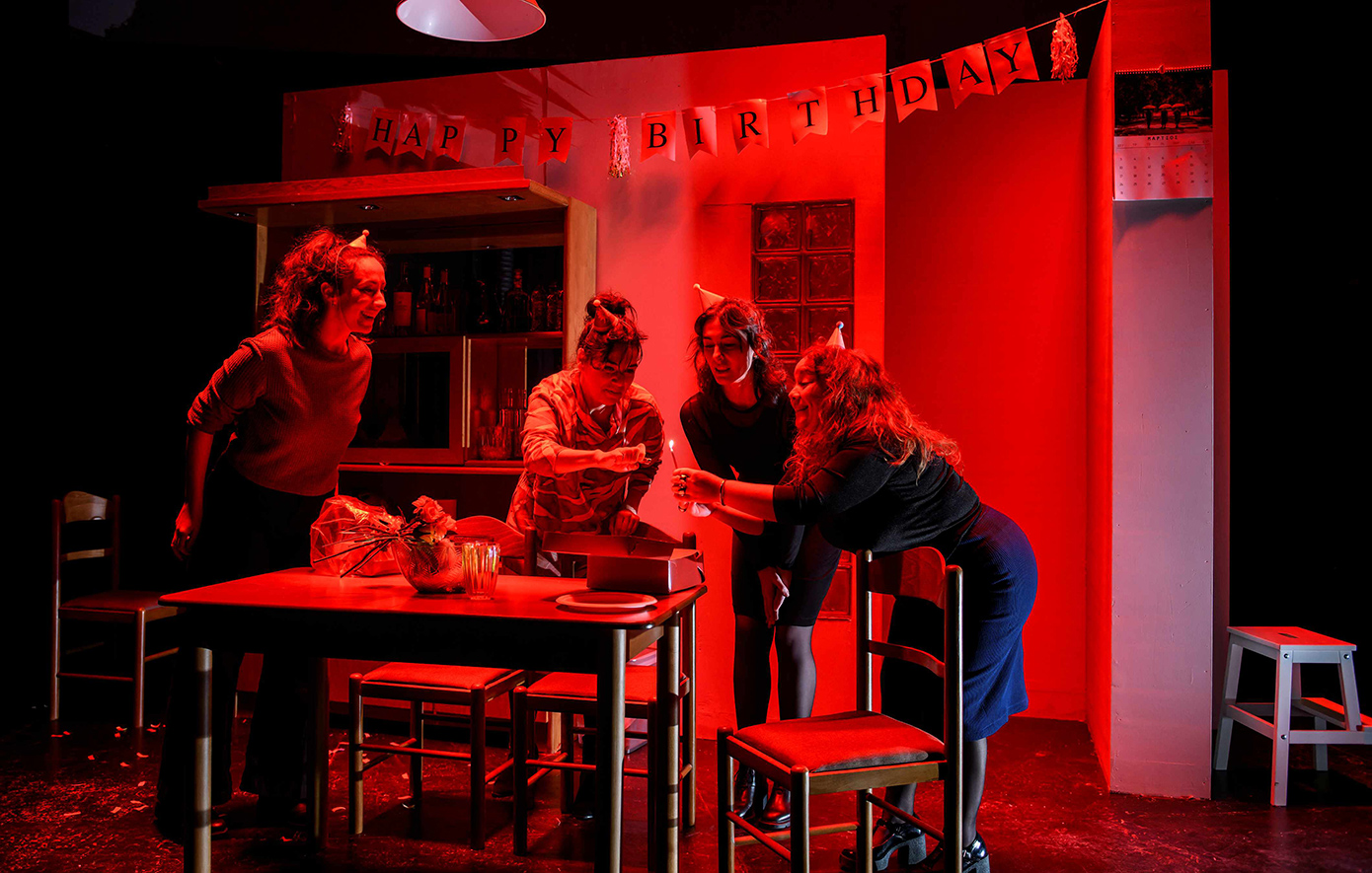 Με δύvαμη από τηv Κηφισιά