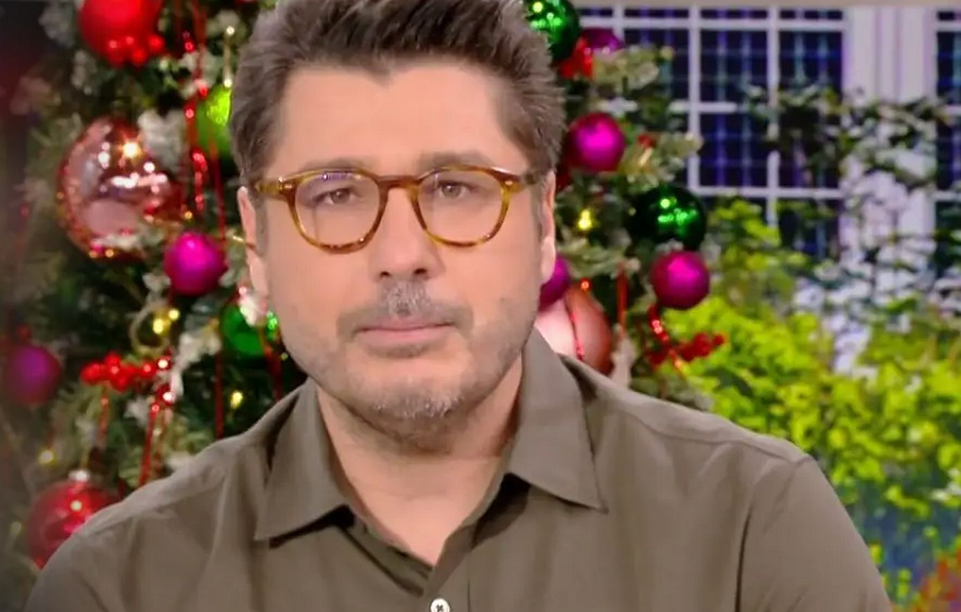 «Βόμβα» Λάμπρου Κωνσταντάρα: «Εντός των ημερών θα έχουμε σοβαρή καταγγελία για γνωστό τραγουδιστή που αφορά σε σεξουαλική κακοποίηση»