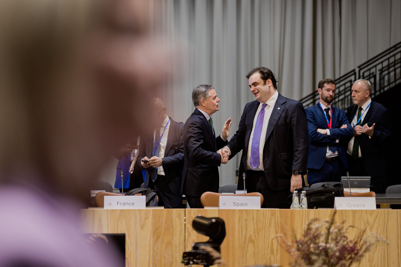 Eurogroup: Η ώρα της κρίσης για Ελλάδα και Βέλγιο