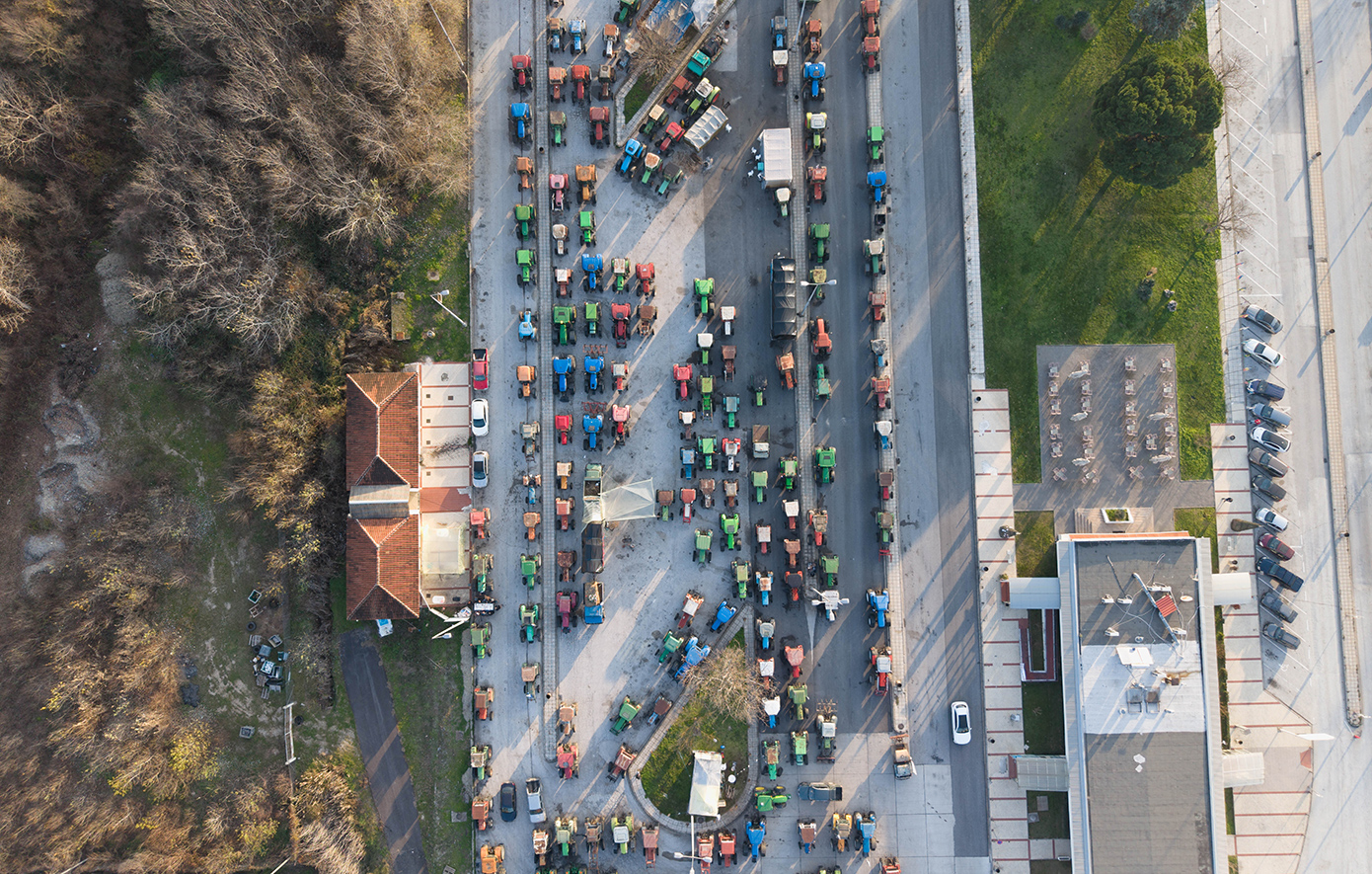 Μπλόκα, συμβολικοί αποκλεισμοί και γενικές συνελεύσεις &#8211; Ξεκινούν από αύριο οι διευκολύνσεις για τους εκδρομείς των εορτών