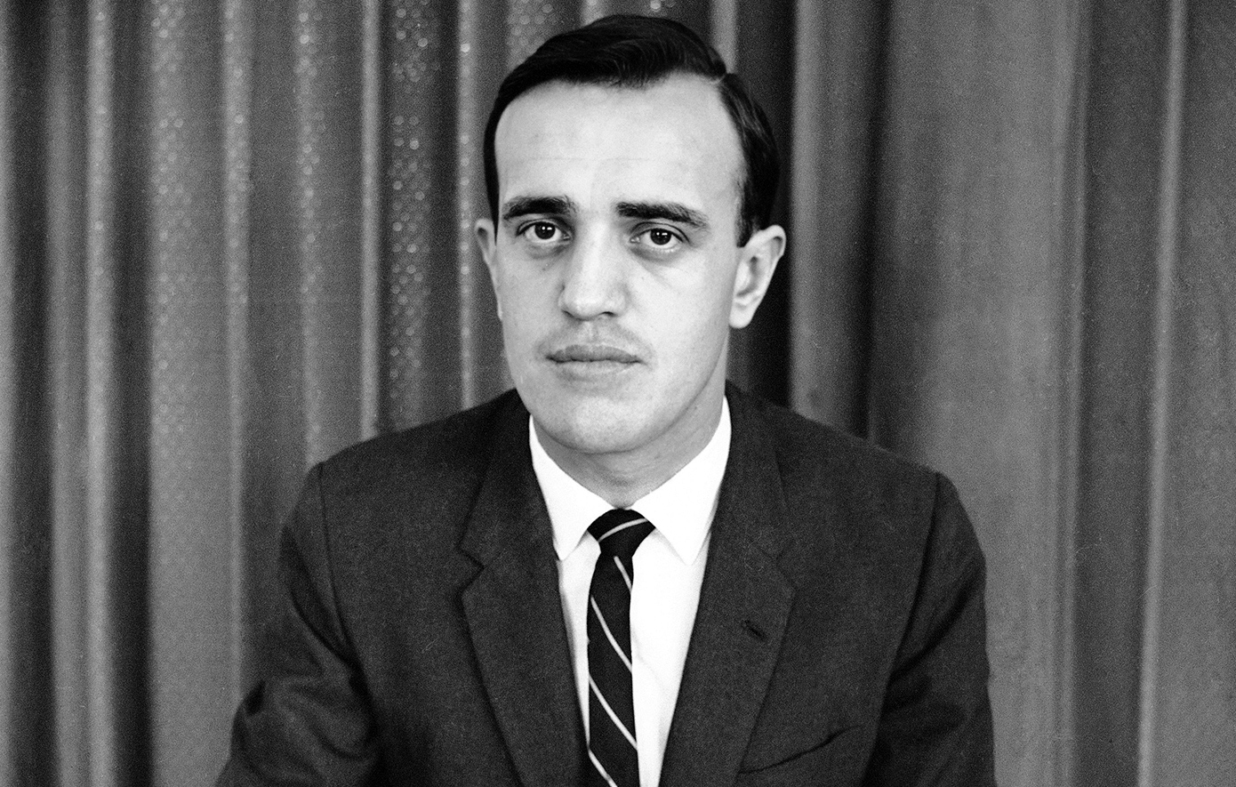 Πέθανε ο Πίτερ Αρνέτ σε ηλικία 91 ετών &#8211; Ποιος ήταν ο διάσημος Αμερικανός πολεμικός ανταποκριτής