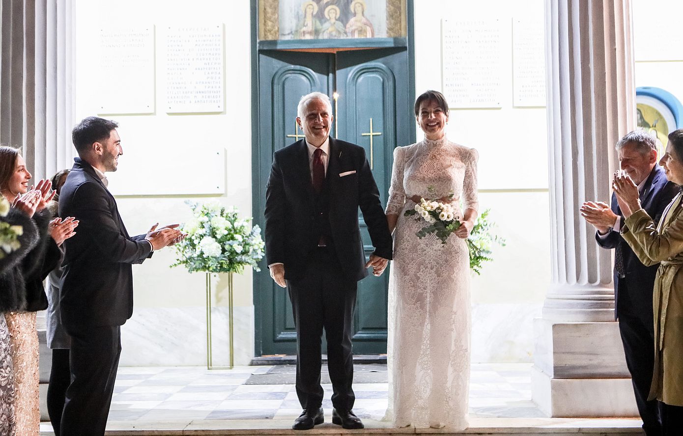 «Ευτυχισμένοι Μαζί 2»: Ο Γιάννης Ραγκούσης παντρεύτηκε σήμερα τη Μαρίνα Κοντοτόλη