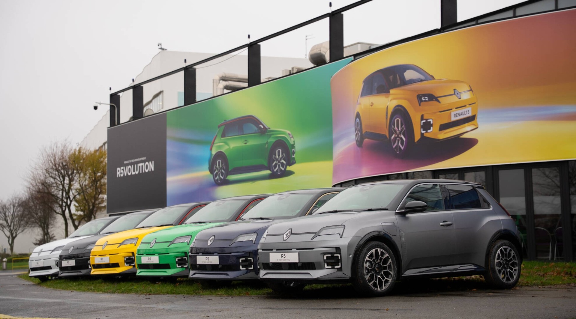 Renault 5 E-Tech: Η παραγωγή του ξεπέρασε τις 100.000 μονάδες Renault 5 E-Tech: Η παραγωγή του ξεπέρασε τις 100.000 μονάδες