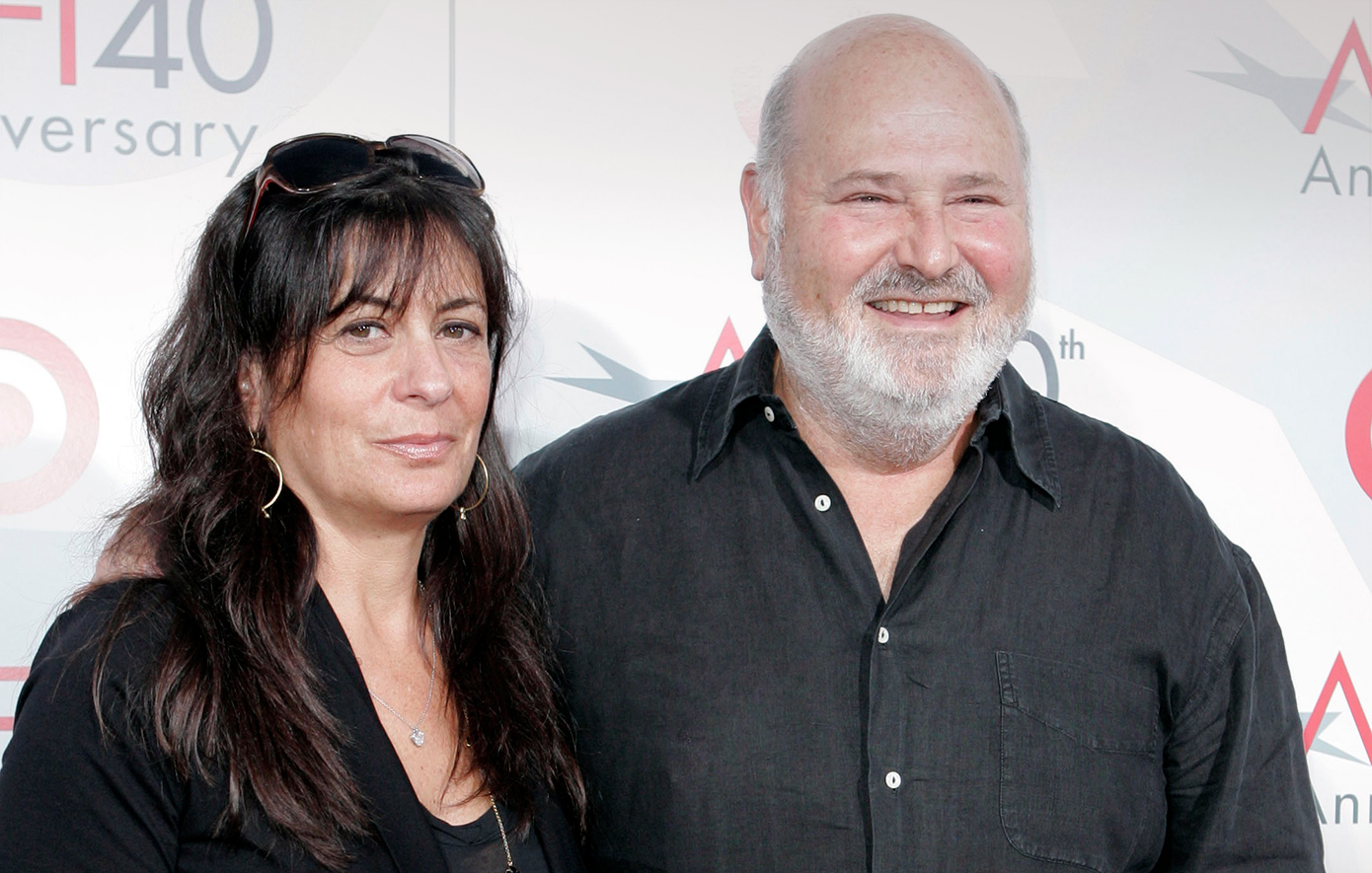 Διπλό έγκλημα στο Χόλιγουντ: Νεκροί εντοπίστηκαν ο σκηνοθέτης Ρομπ Ράινερ και η σύζυγός του – Πιστεύεται ότι τους σκότωσε ο γιος τους Διπλό έγκλημα στο Χόλιγουντ: Νεκροί εντοπίστηκαν ο σκηνοθέτης Ρομπ Ράινερ και η σύζυγός του – Πιστεύεται ότι τους σκότωσε ο γιος τους