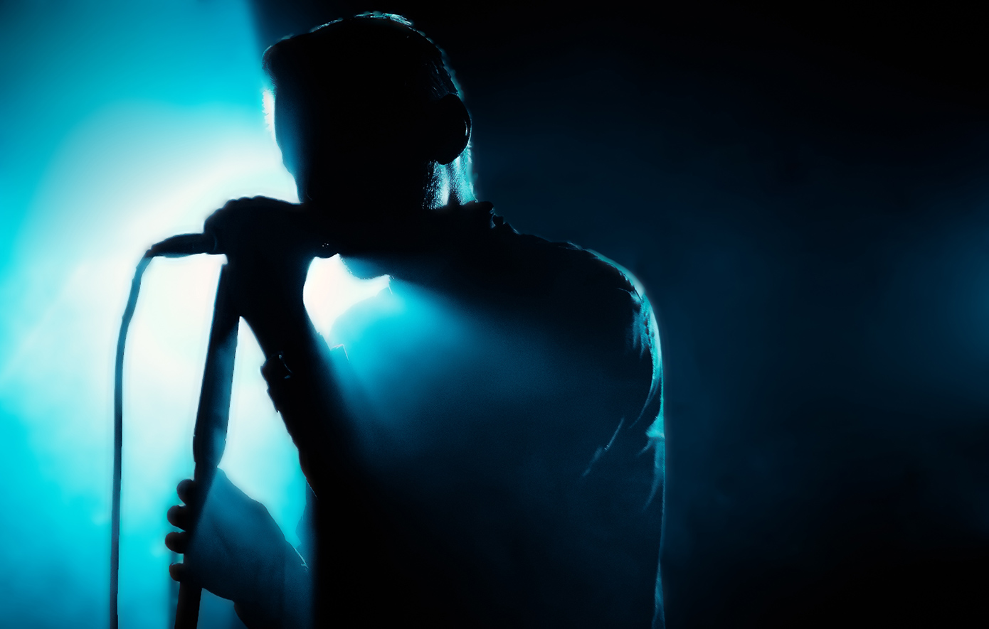 Καταγγελίες για σεξουαλική κακοποίηση: Τι απαντά ο τραγουδιστής που βρίσκεται στο επίκεντρο